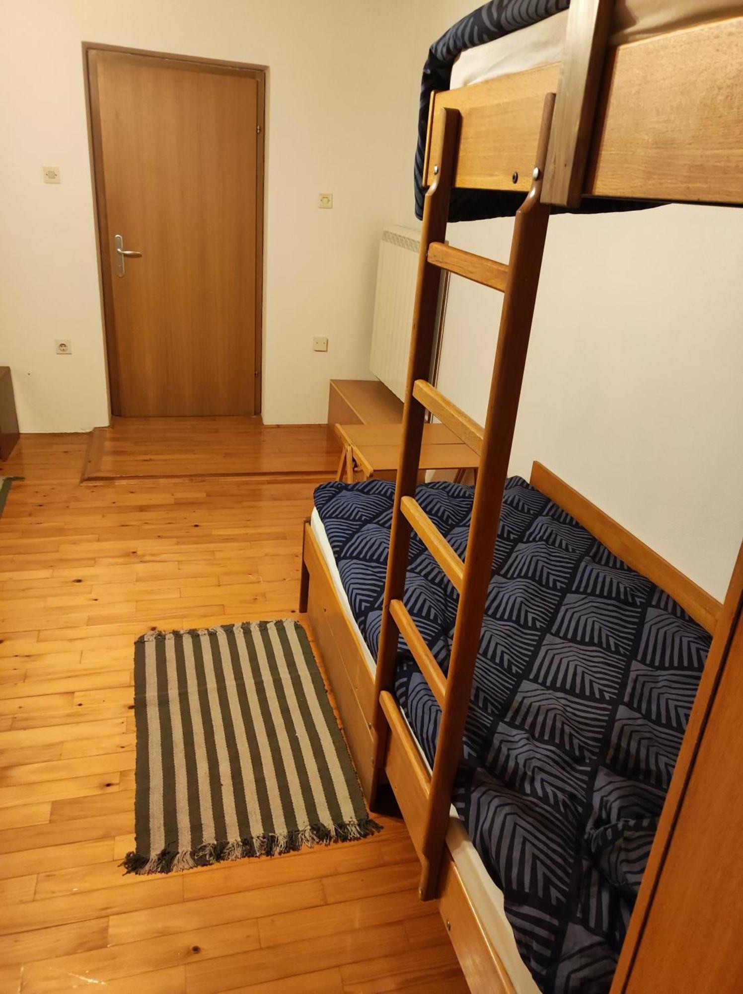 Family Hostel Pivka Room photo